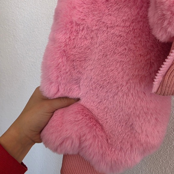 Azalea Wang Pink Faux Fur Cropped Bomber Jacket Womens LARGE - Picture 2 of 7